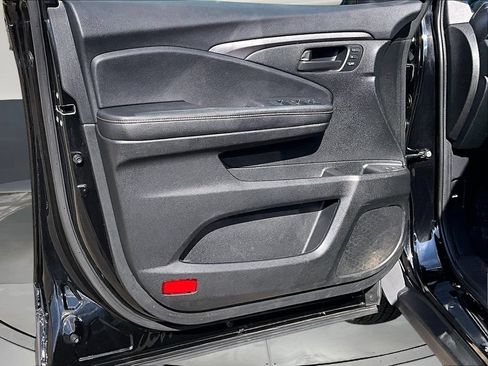 Used 2023 Honda Passport TrailSport image 24