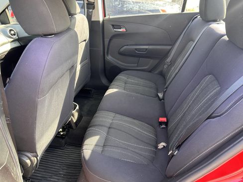 Used 2013 Chevrolet Sonic LT image 13