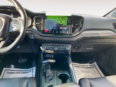 Used 2023 Dodge Durango GT image 11