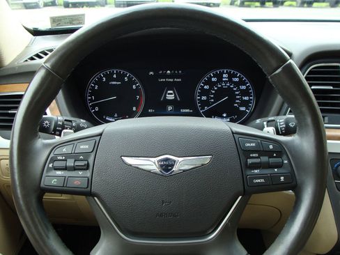 Used 2017 Genesis G80 3.8 w/ Option Group 03 image 10