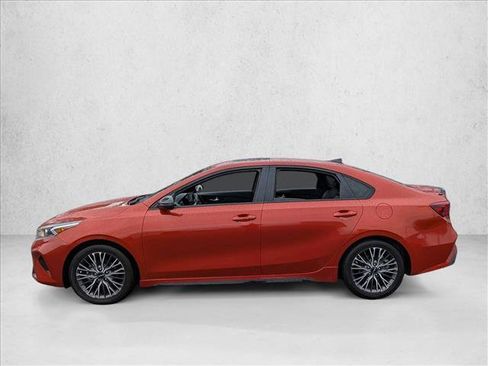 Used 2022 Kia Forte GT-Line w/ GT-Line Premium Package image 8