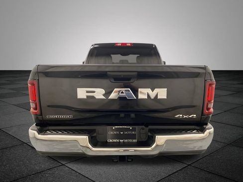 Used 2025 RAM 2500 Big Horn AWD/4WD image 5