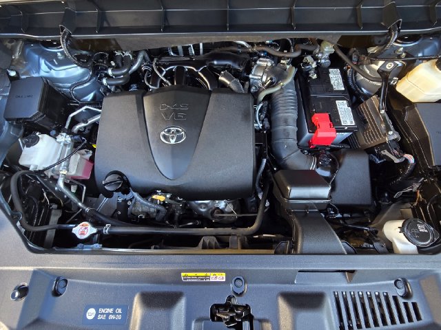 Used 2021 Toyota Highlander Platinum AWD/4WD image 30