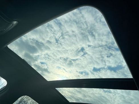 Certified 2023 Cadillac XT6 Luxury image 18