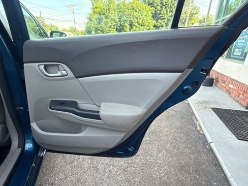 Used 2012 Honda Civic LX image 19