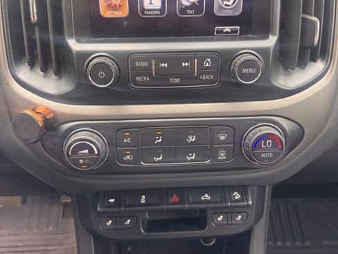 Used 2016 Chevrolet Colorado Z71 AWD/4WD image 15