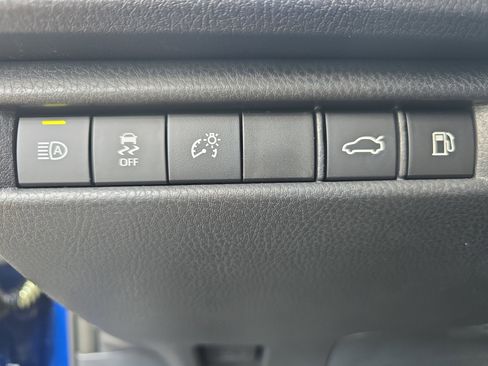 New 2026 Toyota Camry SE FWD image 22