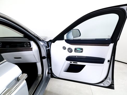 Certified 2026 Rolls-Royce Ghost AWD/4WD image 28