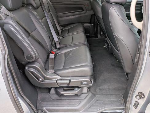 Used 2025 Honda Odyssey EX-L image 18