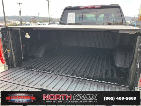 Used 2024 GMC Sierra 1500 Denali Ultimate image 21