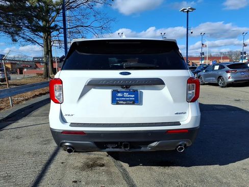 Certified 2023 Ford Explorer XLT w/ Equipment Group 202A image 7
