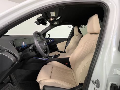 Used 2026 BMW X3 xDrive30i w/ Premium Package AWD/4WD image 21