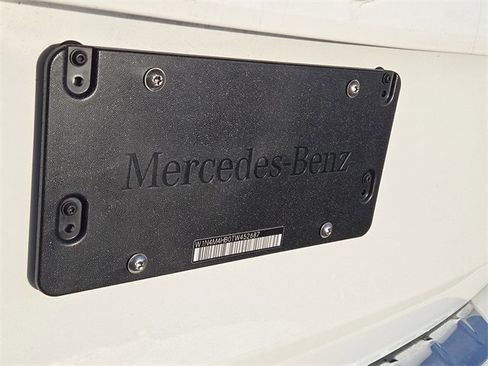 New 2026 Mercedes-Benz GLB 250 4MATIC image 32