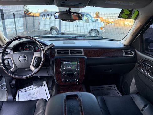 Used 2013 GMC Sierra 3500 Denali image 19