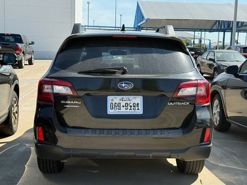 Used 2016 Subaru Outback 2.5i Limited image 6