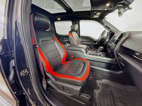 Used 2019 Ford F150 Lariat image 28