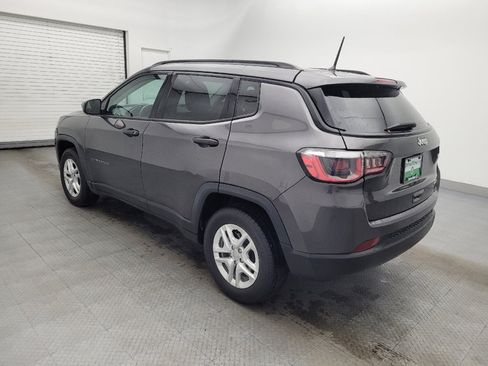 Used 2018 Jeep Compass Sport image 5