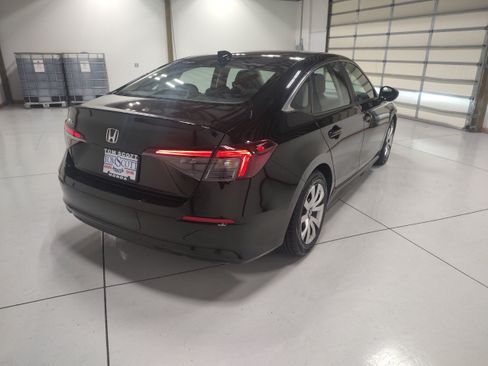 Used 2025 Honda Civic LX image 13