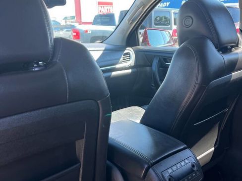 Used 2016 Chevrolet Traverse LT image 31