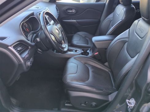 Certified 2021 Jeep Cherokee Latitude Lux image 16