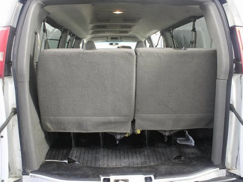 Used 2016 Chevrolet Express 3500 LT w/ LT Preferred Equipment Group image 13