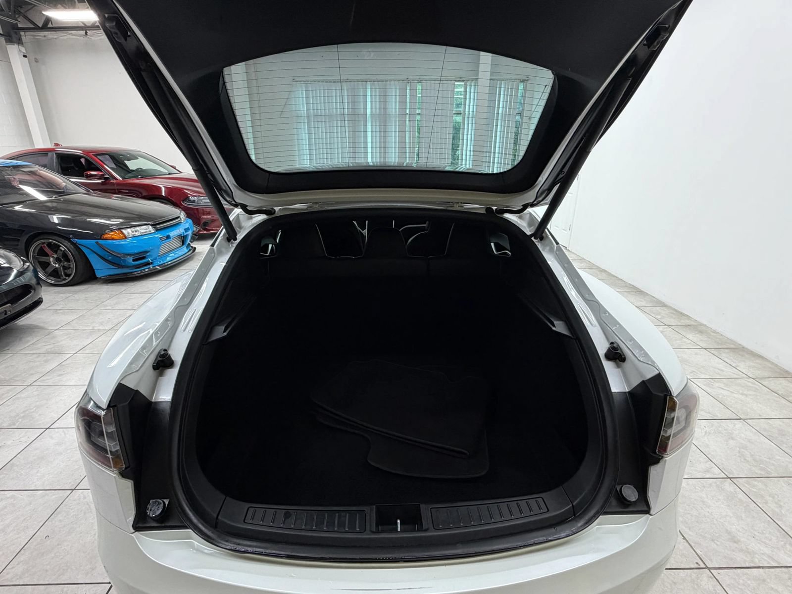 Used 2017 Tesla Model S 75D AWD/4WD image 17