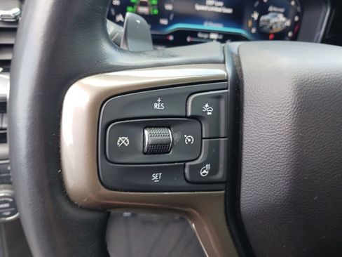 Used 2023 Chevrolet Silverado 1500 High Country w/ High Country Premium Package AWD/4WD image 37