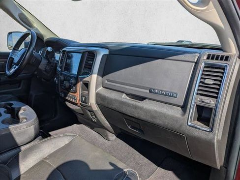 Used 2018 RAM 2500 Laramie AWD/4WD image 26