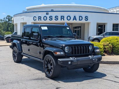Used 2024 Jeep Gladiator Sport