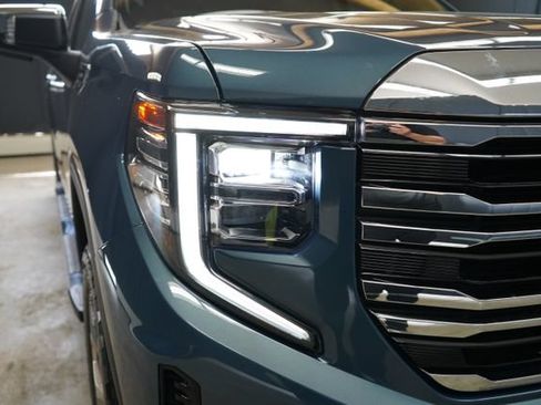 Used 2024 GMC Sierra 1500 SLT w/ SLT Premium Package AWD/4WD image 59