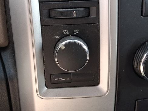 Used 2010 Dodge Ram 1500 Truck SLT AWD/4WD image 24