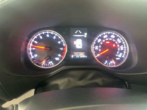 Certified 2020 Toyota RAV4 LE w/ All Weather Liner Package AWD/4WD image 16
