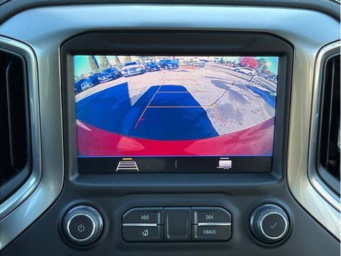 Used 2020 Chevrolet Silverado 1500 LT Trail Boss image 14