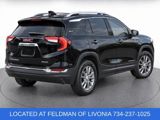 Certified 2024 GMC Terrain SLT w/ LPO, Floor Liner Package AWD/4WD image 4