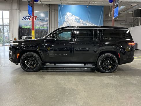 New 2026 Jeep Grand Wagoneer Limited AWD/4WD image 2