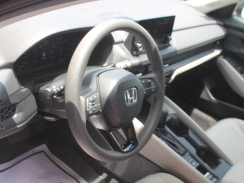 Used 2024 Honda Accord EX image 16
