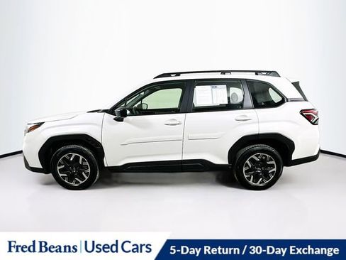 Used 2025 Subaru Forester image 4