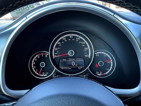 Used 2014 Volkswagen Beetle R-Line image 12
