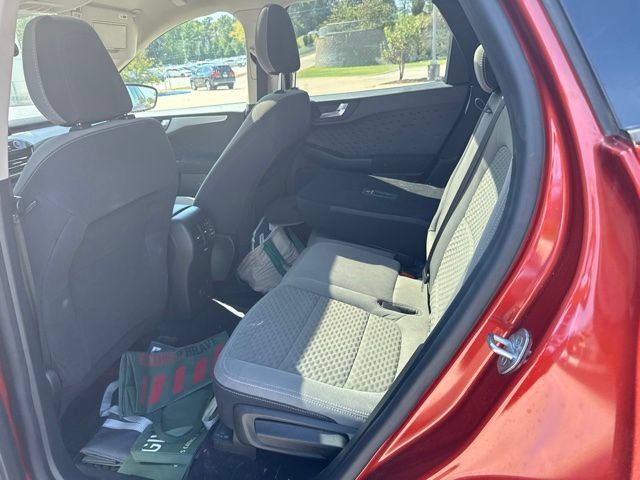 Used 2020 Ford Escape SE AWD/4WD image 6
