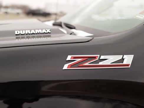 Used 2025 Chevrolet Silverado 1500 LT w/ Texas Edition Plus image 36