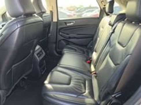Used 2022 Ford Edge Titanium AWD/4WD image 21