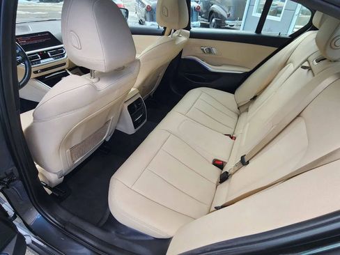 Used 2021 BMW 330i xDrive Sedan w/ Premium Package image 11