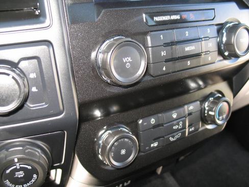 Used 2020 Ford F150 XL w/ Equipment Group 101A Mid AWD/4WD image 40