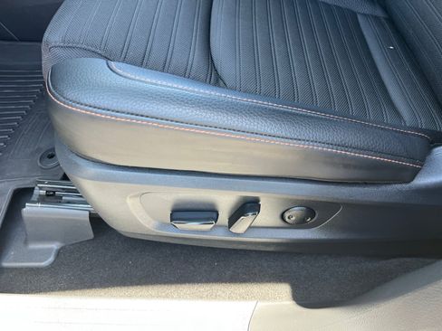 Certified 2025 Nissan Pathfinder Rock Creek AWD/4WD image 14