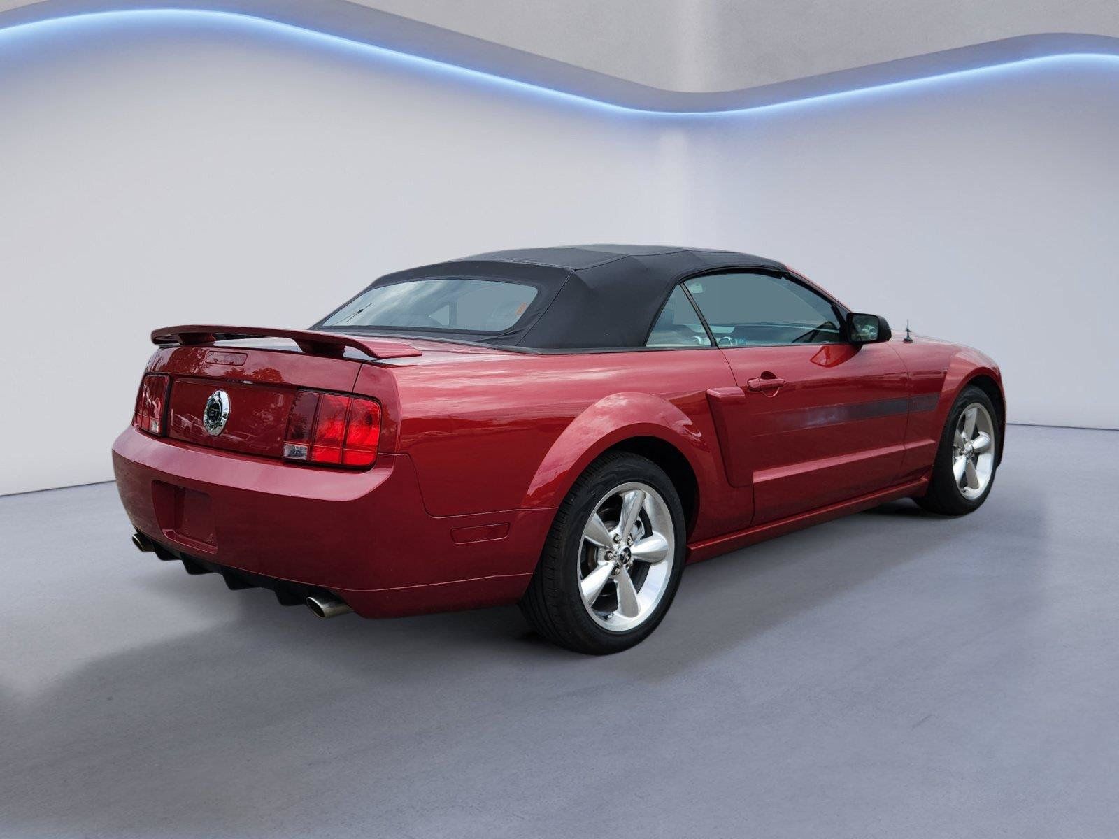 Used 2008 Ford Mustang GT Premium RWD image 3