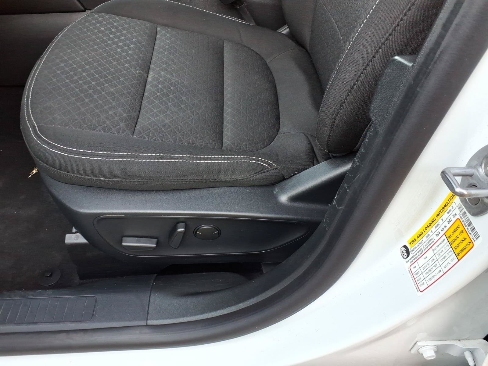 Used 2024 Ford Escape Active AWD/4WD image 18