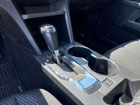 Used 2017 Chevrolet Equinox LT w/ Convenience Package FWD image 14