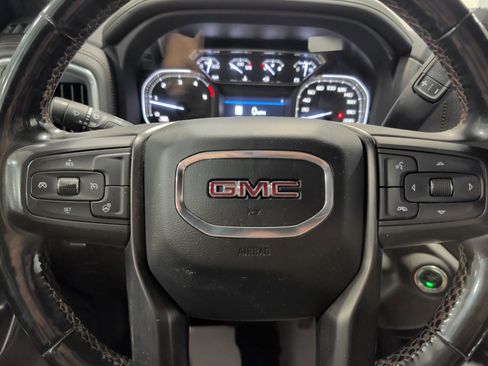 Used 2023 GMC Sierra 2500 AT4 w/ AT4 Preferred Package AWD/4WD image 10