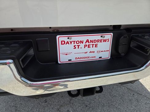 Certified 2024 RAM 2500 Big Horn w/ Off Road Package AWD/4WD image 10