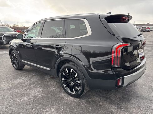 Used 2023 Kia Telluride SX image 11